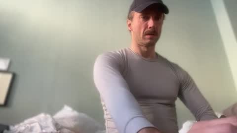 Snapshot of bottommanbln chatting on 19, 10, 2025 bottommanbln online show from 19, 10, 2025