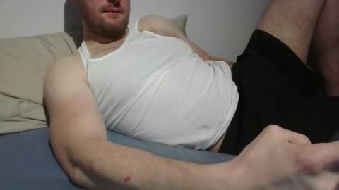 Snapshot of bottomtsinner chatting on 14, 10, 2025 bottomtsinner online show from 14, 10, 2025