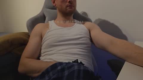 Snapshot of bottomtsinner chatting on 9, 3, 2026 bottomtsinner online show from 9, 3, 2026