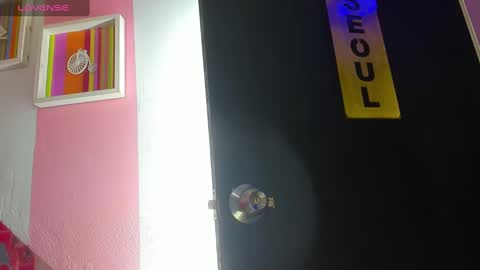 bouncing_bunnyxxx69 online show from 18, 11, 2025