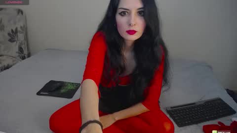 Helen  online show from 12, 10, 2025