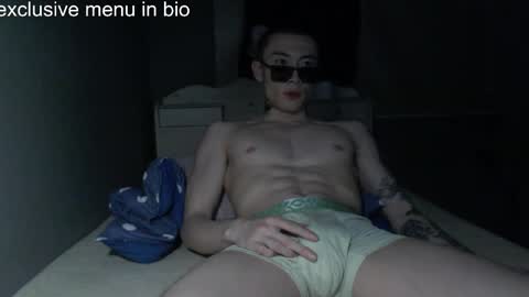 boxman556990 online show from 17, 4, 2026