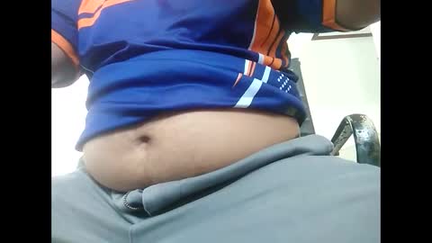 Snapshot of boy339342 chatting on 10, 5, 2026 boy339342 online show from 10, 5, 2026