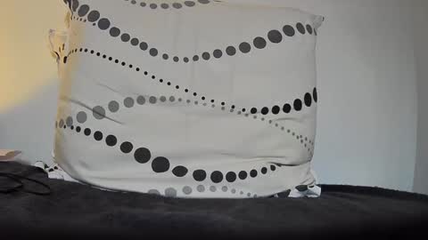 Snapshot of boy3911 chatting on 21, 12, 2024 boy3911 online show from 21, 12, 2024