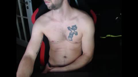 boy_t0y89 online show from 10, 12, 2024