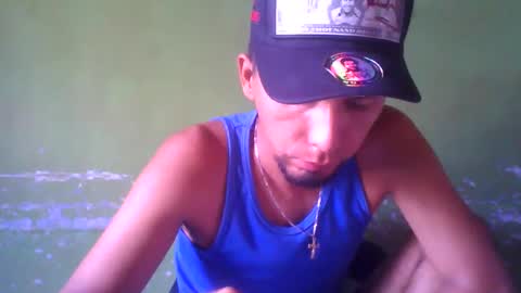 Snapshot of boycumlatino21 chatting on 25, 12, 2024 Boy online show from 25, 12, 2024
