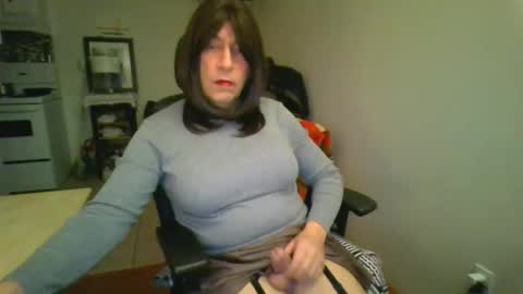 boygurl2500 online show from 18, 1, 2026