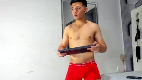 Snapshot of boyhot_mio chatting on 20, 2, 2026 boyhot_mio online show from 20, 2, 2026