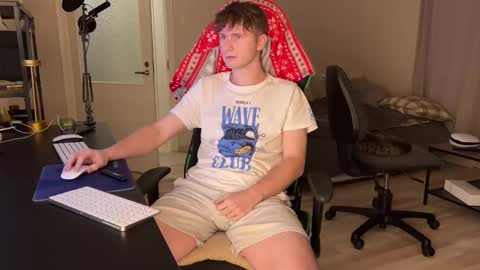 Eddie online show from 4, 1, 2025