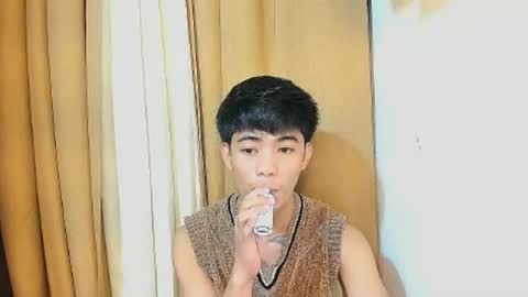 Snapshot of boynextdoor4ux chatting on 30, 6, 2026 HI IM JAMES DONT FORGET GIVE ME THUMBS UP AND JOIN TO MY FANCLUB online show from 30, 6, 2026