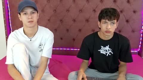 ALEX - TAYLER  -MIKE online show from 18, 12, 2024