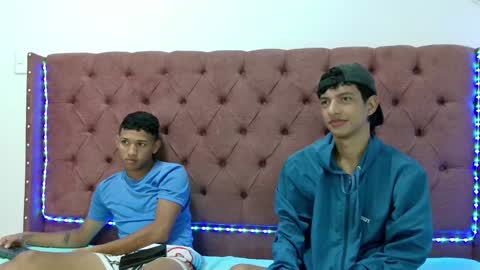 ALEX - TAYLER  -MIKE online show from 4, 2, 2025