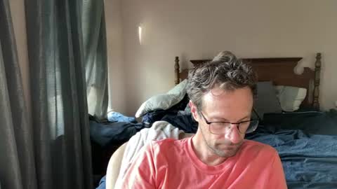 Snapshot of boysetsfire34 chatting on 21, 6, 2026 boysetsfire34 online show from 21, 6, 2026