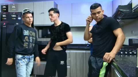 Snapshot of boysgang_sex chatting on 28, 2, 2025 Angelo Mark Fernando Taylor online show from 28, 2, 2025