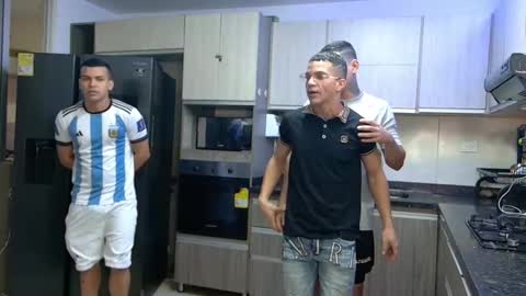 Angelo Mark Fernando Taylor online show from 21, 12, 2025