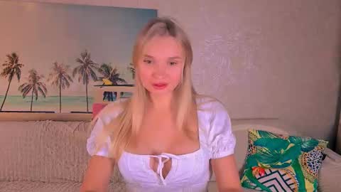 BoysLoveBlondee online show from 17, 10, 2025