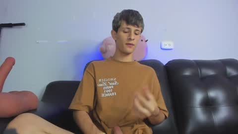 Snapshot of boysweet_boys chatting on 7, 1, 2025 Paul and Max online show from 7, 1, 2025