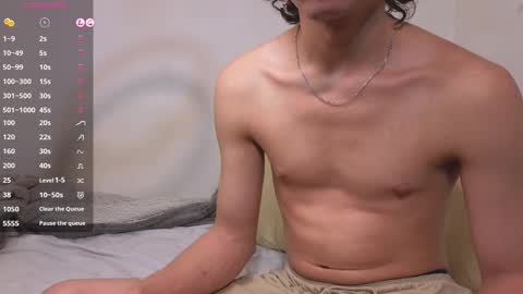 Snapshot of boytoy_dx chatting on 2, 12, 2025 boytoy_dx online show from 2, 12, 2025