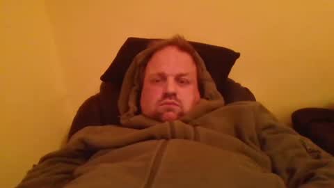 Snapshot of boyz2whyz chatting on 8, 1, 2025 boyz2whyz online show from 8, 1, 2025