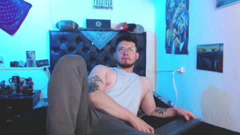 Snapshot of brad_hot_boy chatting on 25, 1, 2025 brad hot boy online show from 25, 1, 2025