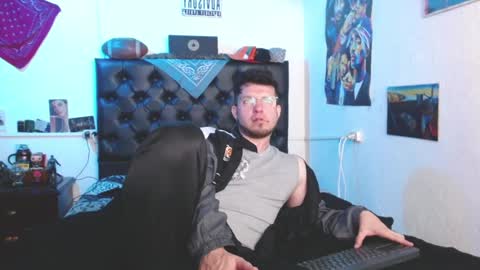 Snapshot of brad_hot_boy chatting on 6, 3, 2025 brad hot boy online show from 6, 3, 2025