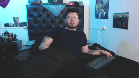 Snapshot of brad_hot_boy chatting on 12, 3, 2025 brad hot boy online show from 12, 3, 2025