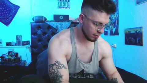 brad hot boy online show from 10, 2, 2026