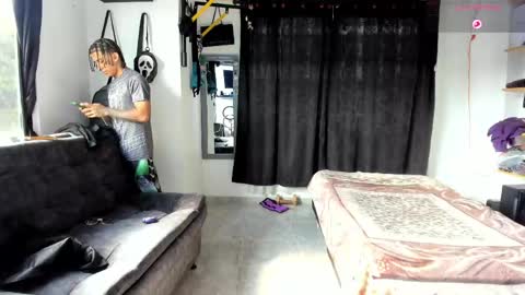 Bradley Strong online show from 20, 4, 2026