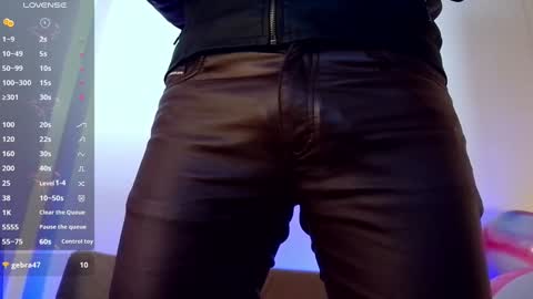 Bradley Colton Independ Model online show from 31, 1, 2025