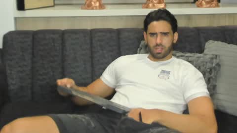 Snapshot of bradleymartin7 chatting on 31, 1, 2025 bradleymartin7 online show from 31, 1, 2025