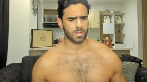 Snapshot of bradleymartin7 chatting on 6, 2, 2025 bradleymartin7 online show from 6, 2, 2025