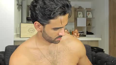 Snapshot of bradleymartin7 chatting on 28, 2, 2025 bradleymartin7 online show from 28, 2, 2025