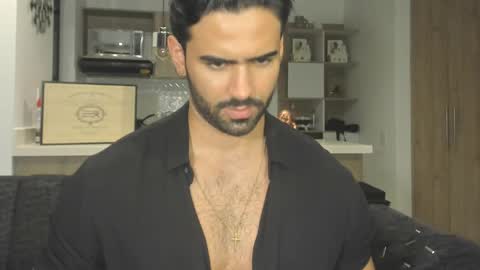 Snapshot of bradleymartin7 chatting on 8, 3, 2025 bradleymartin7 online show from 8, 3, 2025