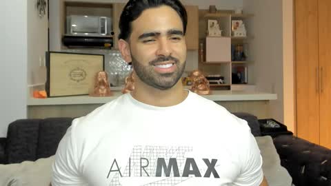 Snapshot of bradleymartin7 chatting on 29, 10, 2025 bradleymartin7 online show from 29, 10, 2025