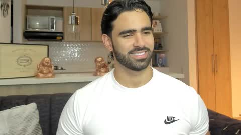 Snapshot of bradleymartin7 chatting on 7, 11, 2025 bradleymartin7 online show from 7, 11, 2025