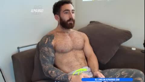bradtrainn online show from 1, 7, 2026