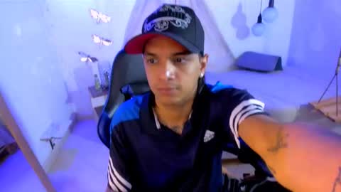 Snapshot of brand_hades chatting on 13, 2, 2026 B R A N D online show from 13, 2, 2026