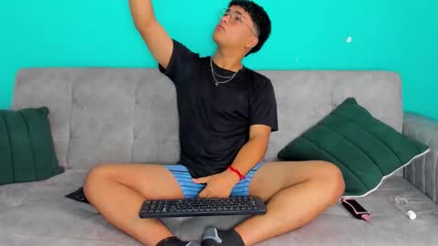 Snapshot of brandonwesly chatting on 8, 3, 2026 BRANDON online show from 8, 3, 2026