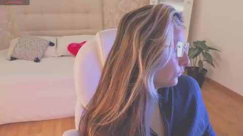 BRANDY  online show from 19, 9, 2025