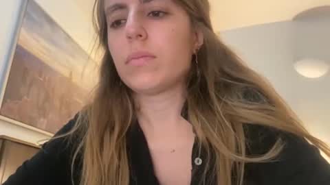 Snapshot of brattybabyyyy chatting on 4, 11, 2025 brattybaby online show from 4, 11, 2025