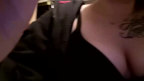 Snapshot of bre918 chatting on 23, 2, 2026 Bre Babyy online show from 23, 2, 2026