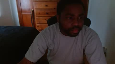 Snapshot of breadw1nnah chatting on 4, 11, 2025 Breadw1nnah online show from 4, 11, 2025