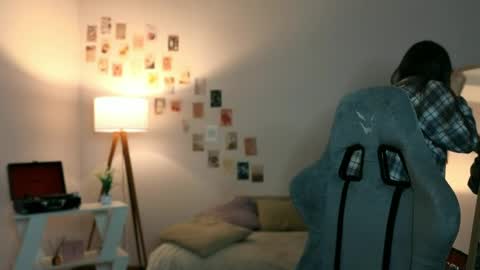 Rachel online show from 12, 4, 2026