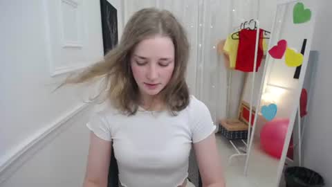 Snapshot of bree_sky chatting on 22, 6, 2026 Bree online show from 22, 6, 2026