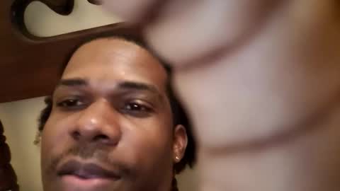 Snapshot of breez915900 chatting on 11, 2, 2026 breez915900 online show from 11, 2, 2026