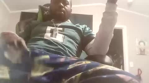 Snapshot of breeze316 chatting on 24, 11, 2025 breeze316 online show from 24, 11, 2025