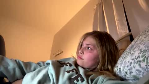 Breezyxlove online show from 17, 4, 2026