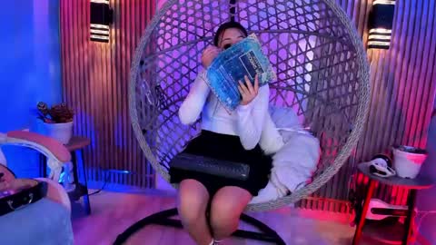 Snapshot of brenda1307 chatting on 6, 5, 2026 Brenda moris online show from 6, 5, 2026