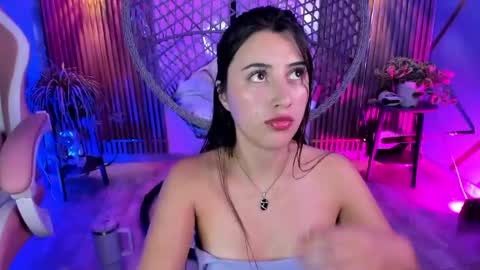 Snapshot of brenda1307 chatting on 15, 5, 2026 Brenda moris online show from 15, 5, 2026
