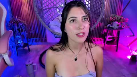 Snapshot of brenda1307 chatting on 15, 5, 2026 Brenda moris online show from 15, 5, 2026